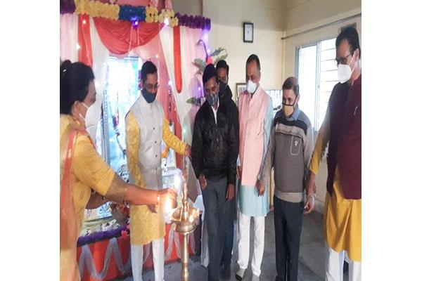 Maharishi Vidya Mandir Raipur-1, has enthusiastic Celebrated this Auspicious day as Maharishi Gyan Yug Diwas on 12th January 2022 with full Fervor and dignity.